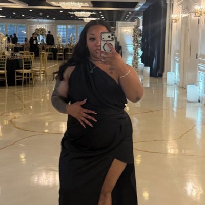 sydneybobbie's profile picture. she/her/g | educator | casual, everyday researcher