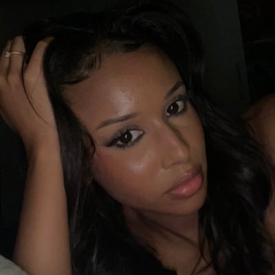 nastlya's profile picture. 