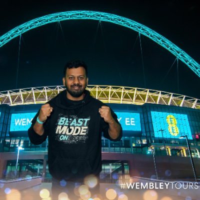 RohitvNiranjan's profile picture. Double Masters 🎓🎓  (MBA & MSc)| Believer of Karma 🕉️| RCB 💛❤️ fanatic| Travel Freak 🚍 Movie Buff 🍿 Food Enthusiast🥗 |Customer Asst at M&S 💼| Indian 🇮🇳