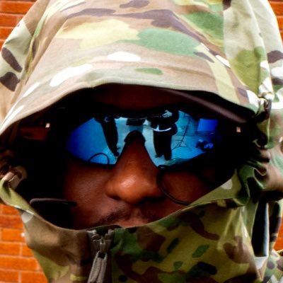 AK_Gramm's profile picture. 2Hands* | Made in the rain.