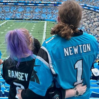 l_c0nr4d_l's profile picture. 💙🐝💜
#WeWantLAKnight
#KeepPounding
#1ØVĒ 🤟🏻
#šhïñëTHRŪthëŠHÄDĒ