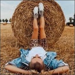 linsdayger21363's profile picture. Yoga enthusiast and mindfulness advocate, focusing on mental and physical well-being.