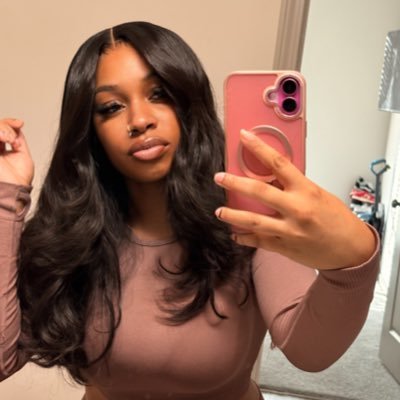 RyahBabee's profile picture. 23 | She/her, love her 💋 ig: @RyahBabee