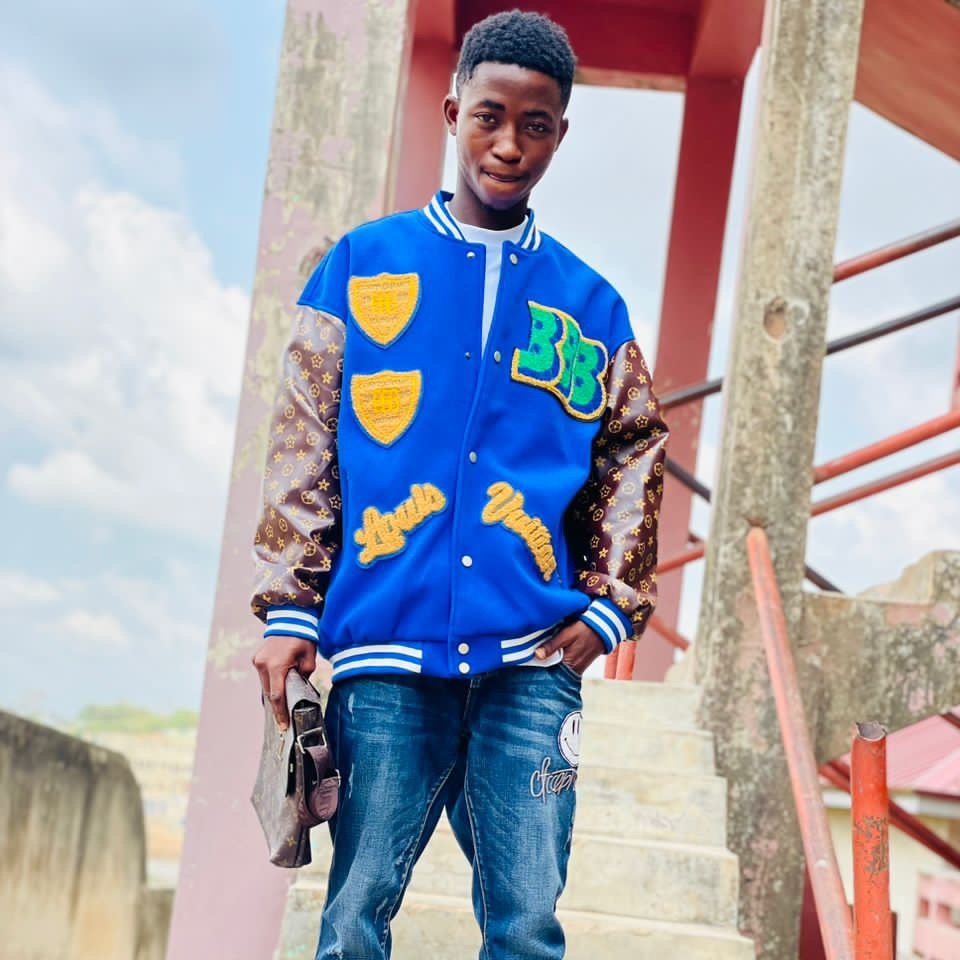 DakeDennzey34's profile picture. 