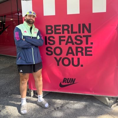 steve901's profile picture. 26.2 x3 3:28 PR / #MFAM #GoHabsGo