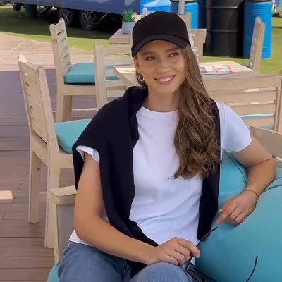 ERybakina76544's profile picture. 