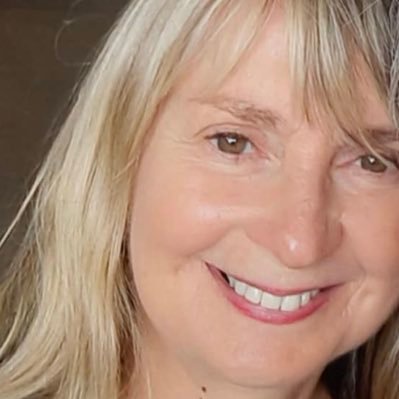 MarieCl57888411's profile picture. Indépendantiste et fière de l être, J’aime l histoire, les arts et la nature. Vive le Québec libre….faut bien rêver!