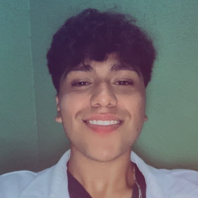 ramitez_ma43202's profile picture. 