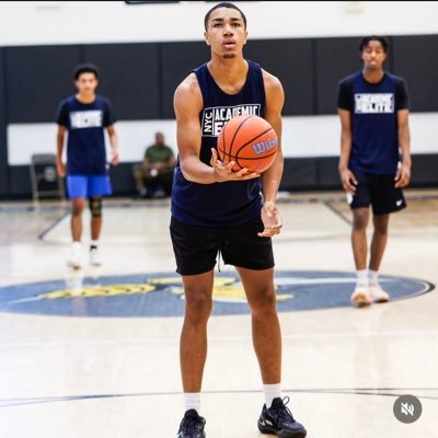 JadenMilord4's profile picture. 6‘6 wing l 205 LBS l 6’10 Wingspan l 3.0 GPA l C/O 2026 l 17 Y/O l New York Military Academy l Regional, & sectional Champ🏆 l Email jadenmilord@gmail.com l