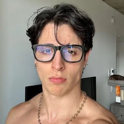 @iikspmK
