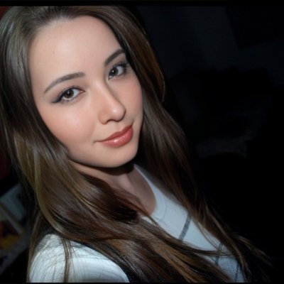 Crislaine0111's profile picture. 