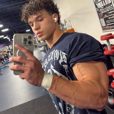 cashgodjj's profile picture. 19yo | Straight