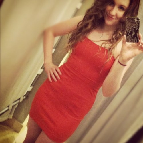 KatieBelleDG's profile picture. lifeguard. swim teacher.  LeTourneau University. always smiling :) look at the glass half full not half empty. :)