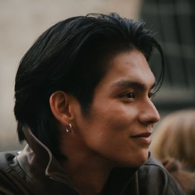 VioletJRs177615's profile picture. 