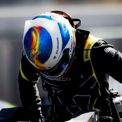 silvasainzz's profile picture. 