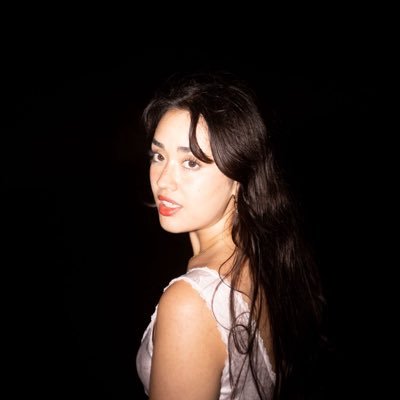 bb_de_tv's profile picture. ig y tiktok: @elisatokeshi 🥰