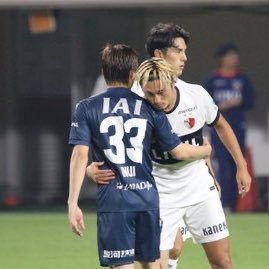 XpGws's profile picture. 清水エスパルス、ソコに清水がある限り❤️ブーイング反対派、清水エスパルス、相手チーム、審判の三者そして両サポーター‼︎がいるから試合が成り立つので共にリスペクトして応援してます。23年ホーム清水対いわきFCの闘うイワキFCの選手姿勢に感動して応援、いわきサポさん達のウェルカム感も素晴らしかったです。尾崎豊❤️とんねるず