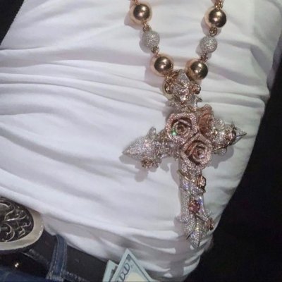 1xsoro's profile picture. 