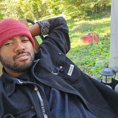 itsnotragebait's profile picture. life is but a vapor