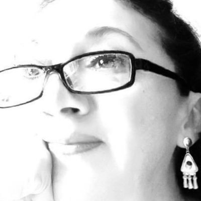 cobreth's profile picture. Yo misma no pretendo haberlo ya alcanzado (y seguro no lo lograré),una cosa hago,olvidó lo pasado,y corro a la meta 🏃🏻♀️ -Diseño de joyería 💍