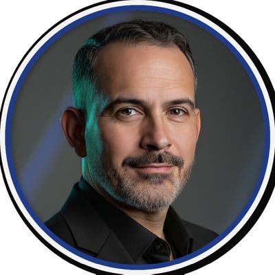 soy_eusebio's profile picture. Publicista, creativo, diseñador y según algunos comediante