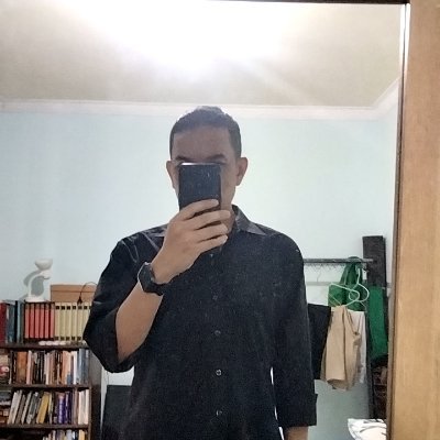 rzsld's profile picture. 