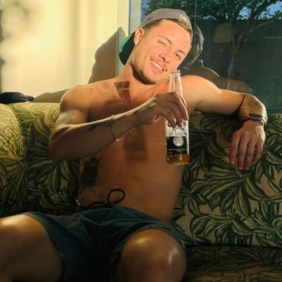 jxpk9's profile picture. 