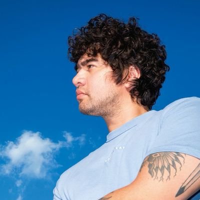 SpaenyHood's profile picture. 25 (he/him)