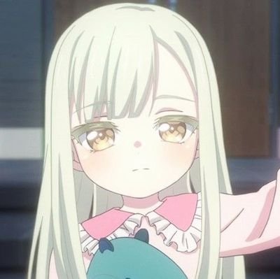 korisuhugger's profile picture. 20 | Nonbinary Lesbian | Latina | Semi inactive!! | READ CARRD BYF | MDNI