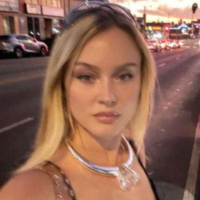 alanense's profile picture. tenho problemas mentais • @jjgunk