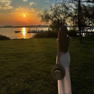 sal3838's profile picture. Jewelry Designer 💎  Empowering women through creativity and resilience  Divorced and thriving 🌸