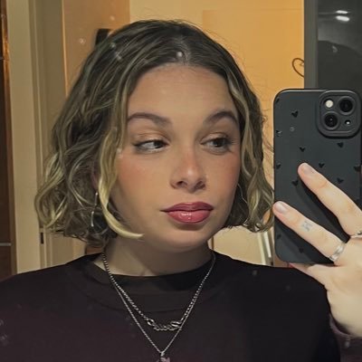 roasplanatti's profile picture. 