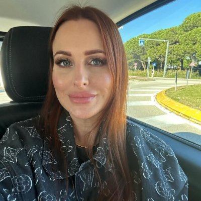 Bella556872's profile picture. Political strategist by day, wine enthusiast by night. Based in Los Angeles. Believer in free markets & full glasses. 🍷✨