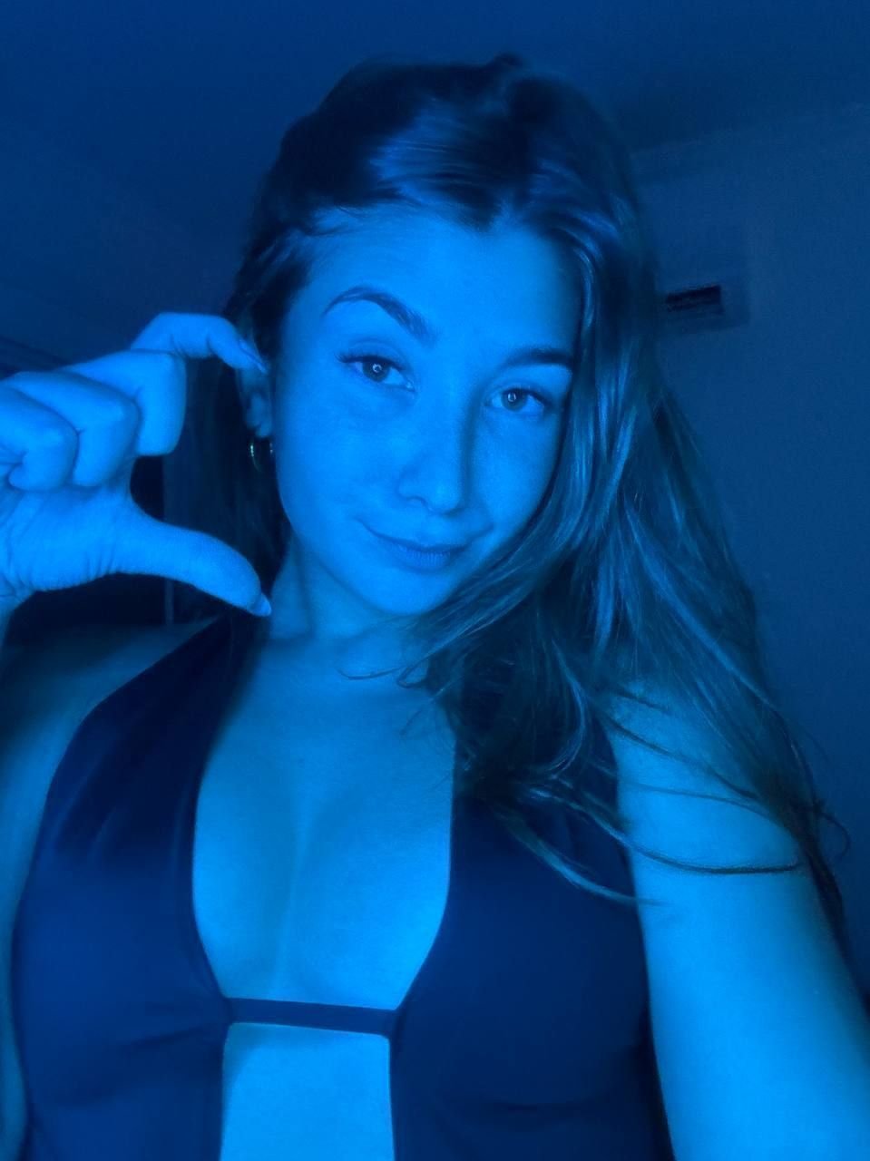 natas_wen's profile picture. hiii 19f - new backup account
searching for friends /besties to hang with