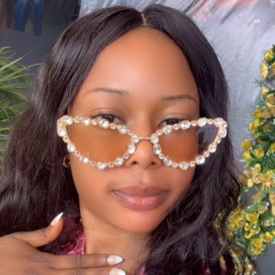 SisiAweni's profile picture. Petite🫣 Movie addict🎥 Felinophile🐈 Naturalist🏞 Aesthete🎨 Fashion Designer✂️ CEO Sisi Aweni’s Apparel✂️🧵🪡