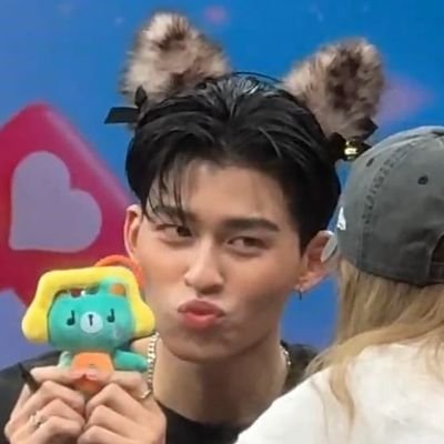 ppwinlove's profile picture. pondphuwin only na! — #ppnaravit & #phuwintang 🧡🤍