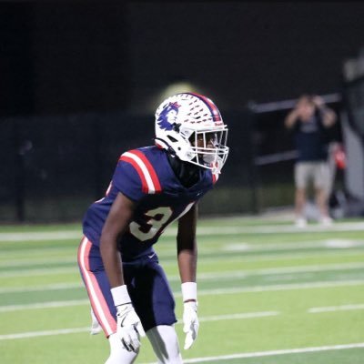 MarvinHodg58112's profile picture. 6’0 142 | Class of ‘29 WR,FS | Texas, Richland high school | Triple jumper, Pr: 40.2 |