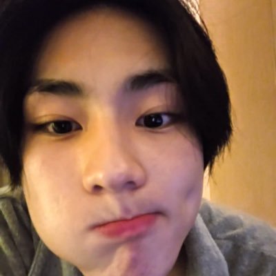 eiwonieu's profile picture. not for the faint hearted.