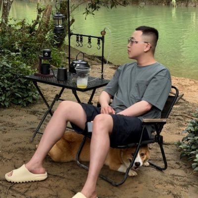 nynuny2's profile picture. Không có việc gì khó. Chỉ sợ 💵 không có