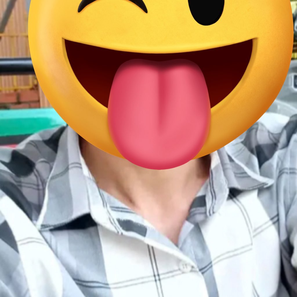 nhidamdam's profile picture. 