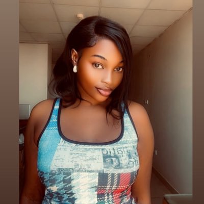 ThetaQ12's profile picture. Am a queen who knows where my crown is🐳🦕Islam is my religion forever ❤Allah comes through whenever I need Him🥺🤲 Am D.EL.I.C.A.T.E🦄