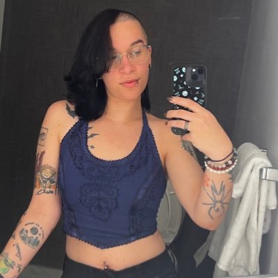 MotherGothGames's profile picture. 27 • Autistic Twitch Streamer ✌🏻Gamer Gorl 👾 Crystal Obsessed Witch ✨ Disney Nerd 🏰 Horror Enthusiast 👻 WWE Fangirl 👊🏻