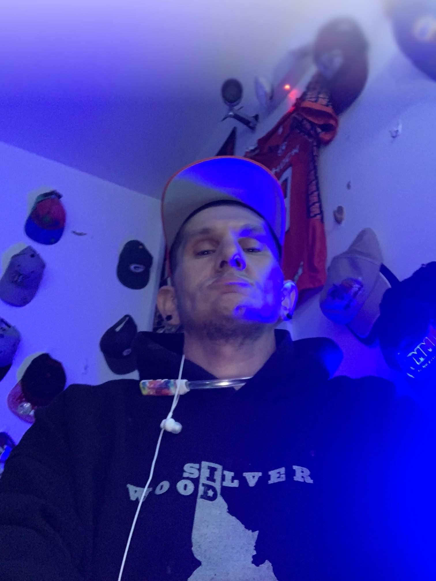 ZechariahvB86's profile picture. 
