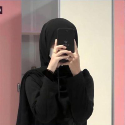 Bukhari_iam's profile picture. Wherever life takes me, beauty follows.💫