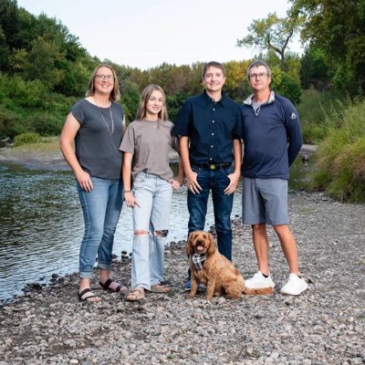 AustinSundeen's profile picture. Husband of a great wife father of 2 great kids,raise corn,beans,and canola.