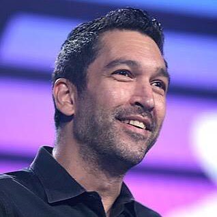 davesmithpage's profile picture. official fan page of this comedian dave smith I love you all 🙌💕