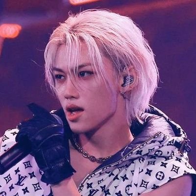 frostynalix's profile picture. 