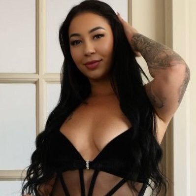 Esmixxxlee's profile picture. Esmi Lee ⛓️😈 Known for my time with ClubDom ⛓️‍💥 & Reality Kings 👑 Former Host Of Money Talks. 💰 Bookings: BookingEsmi@Gmail.com