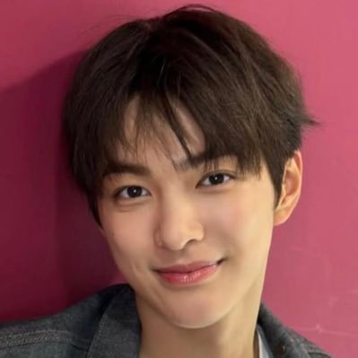 keonhopeixinho's profile picture. 