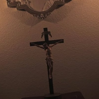 oliverrick1223's profile picture. By the blood of the Lamb and by the word of my testimony and I'll love not my life unto the death am a servant of the one true God Jesus Christ ✝️🙏🏾